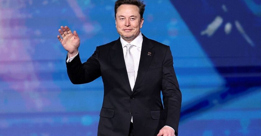 Elon Musk’tan Tesla açıklaması: Ölmediğim sürece devam edeceğim