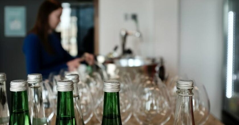 Cam şişelerde mikroplastik oranı daha yüksek çıktı – Son Dakika Teknoloji Haberleri