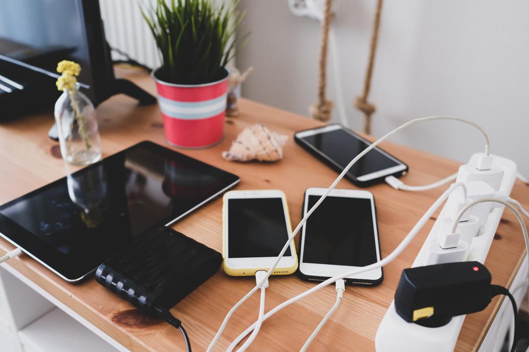 Telefonu yüklerken dikkatli olun! Uzman Adı Uyarıldı: Bu 4'ü yapmayın