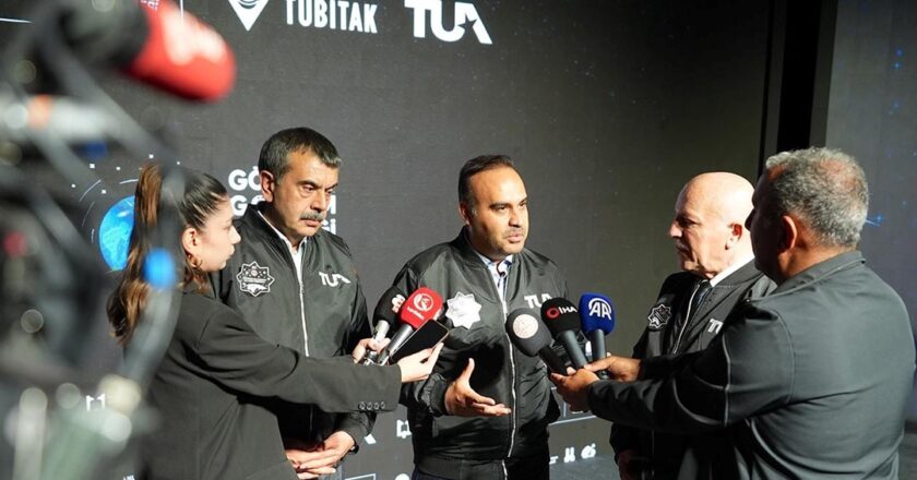Bakan Kacır: 2027’de Ay’a milli uzay aracımızla gideceğiz – Son Dakika Teknoloji Haberleri