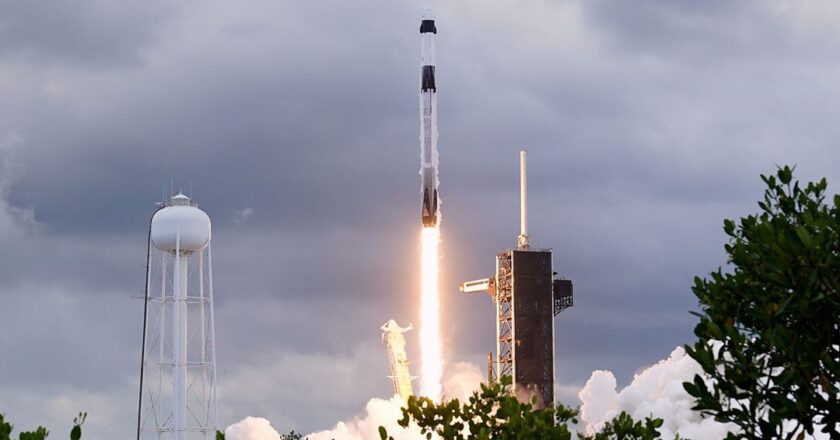 4 astronot 1 yıl gecikmeyle uzayda – Son Dakika Teknoloji Haberleri