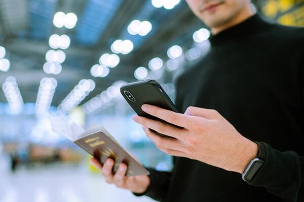 Seyahat etmeyi sevenlere müjde! Apple’dan yeni karar: Dijital pasaport özelliği geliyor