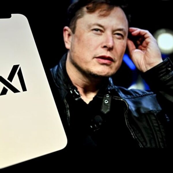Musk bu kez Wikipedia’ya rakip oldu: “Grokipedia” nedir?