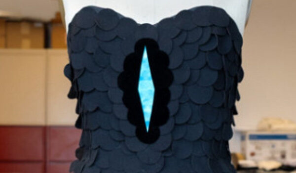 Dünyanın En Koyu Kumaşı Üretildi!