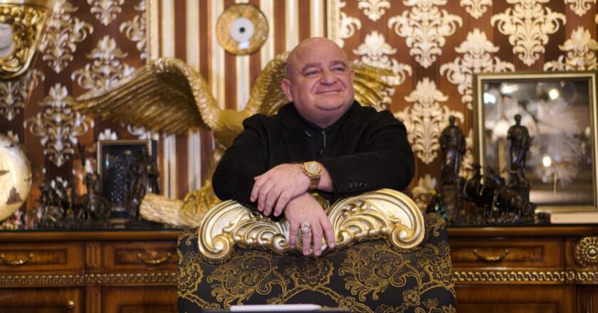 Başarılı iş insanı Moiz Mitrani: Triko İplikten Uluslararası Finansa Uzanan Başarı Hikâyesi